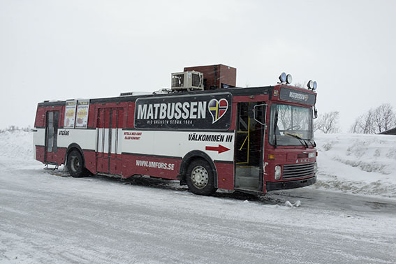 9019-Tarnaby-bus